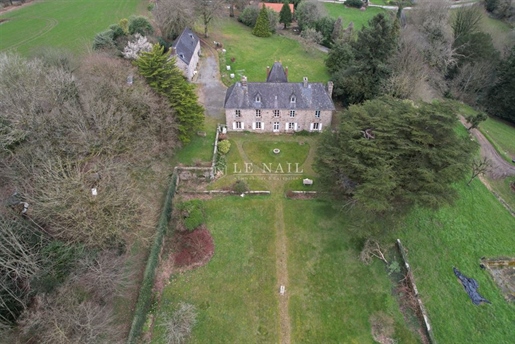 For sale, Listed Manor, late 17th / early 18th c. In Manche department
