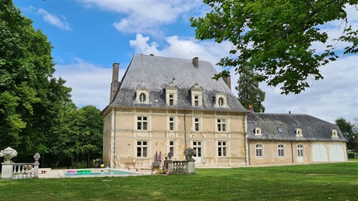 Beautiful chateau with contemporary comfort in the Indre department.