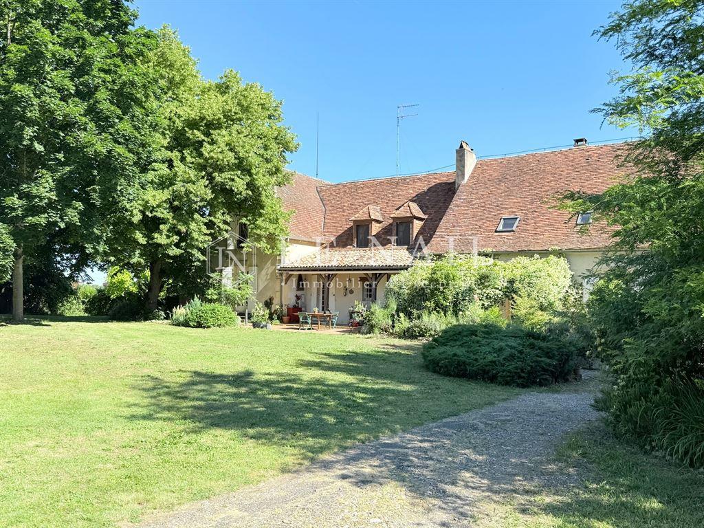Beautiful 19th century property with B&B and gîte activity - Dordogne Valley