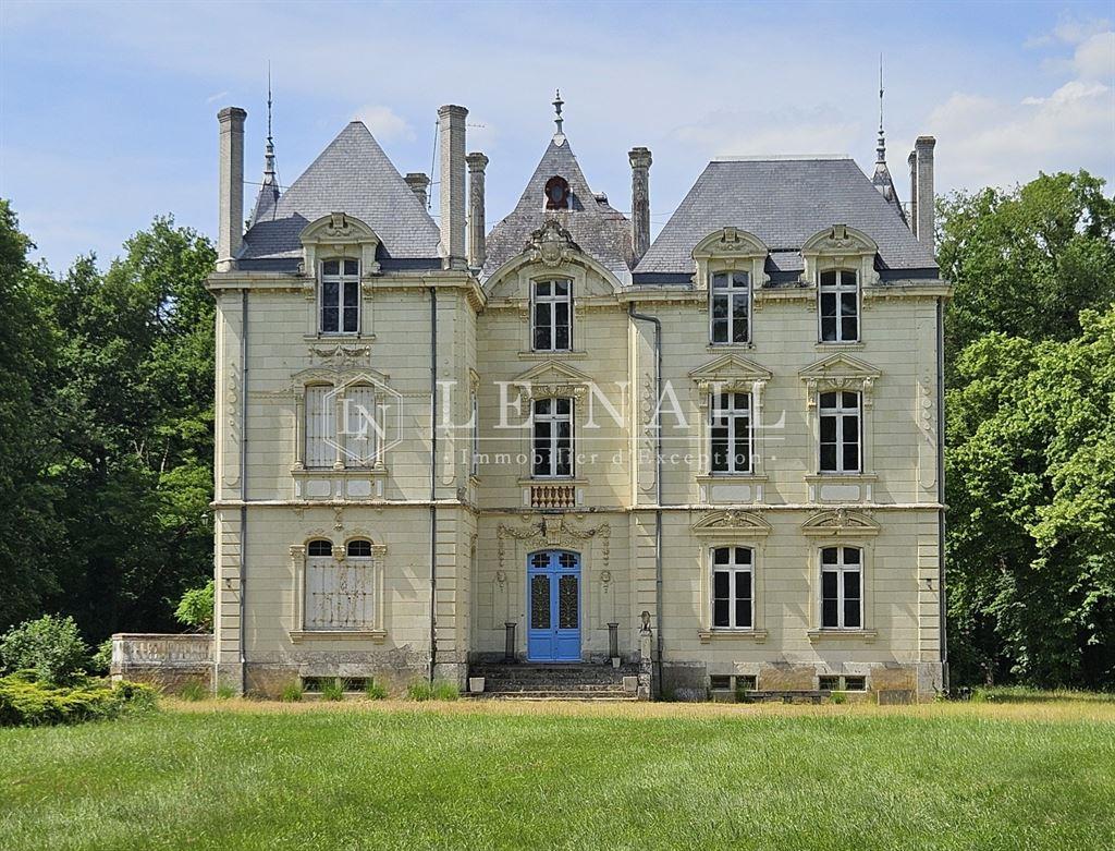 19 C. Chateau on a 25 acre wooded estate in Anjou