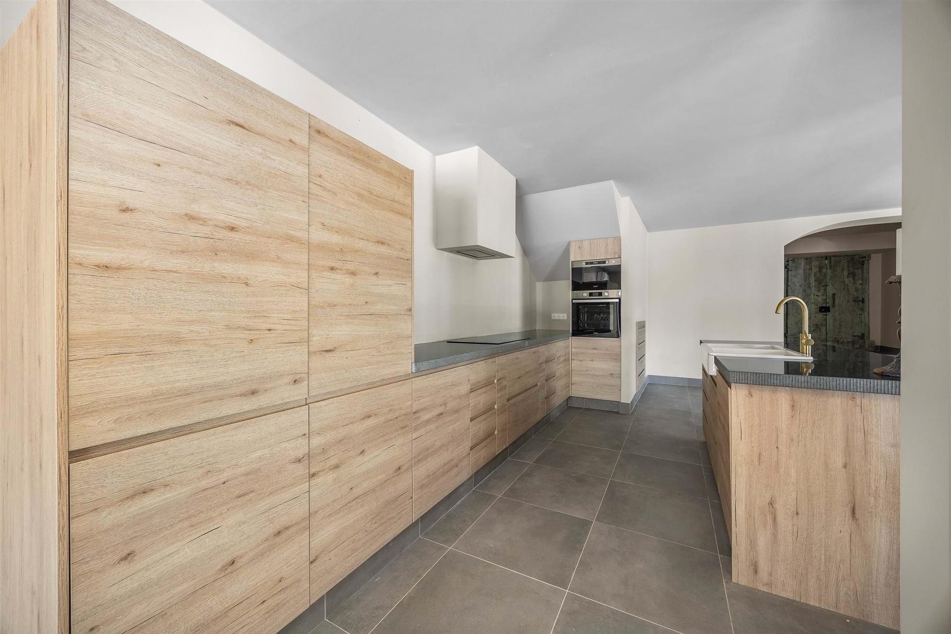 Villa rénovée de 4 chambres avec piscine