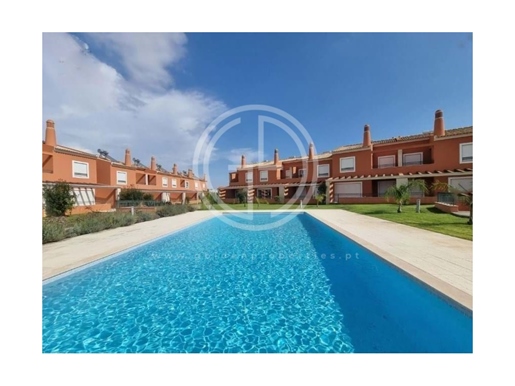 2 bedroom townhouse in Silves, Alcantarilha and Pera