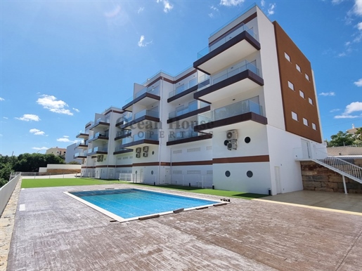 Ausgezeichnete 3-Zimmer-Wohnung mit Pool 250 Meter vom Strand entfernt - Albufeira