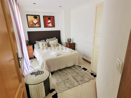 Fantastic 4 bedroom flat with garage in downtown Albufeira