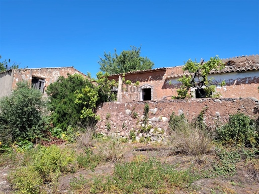 Land for construction of villa with sea view - Loulé