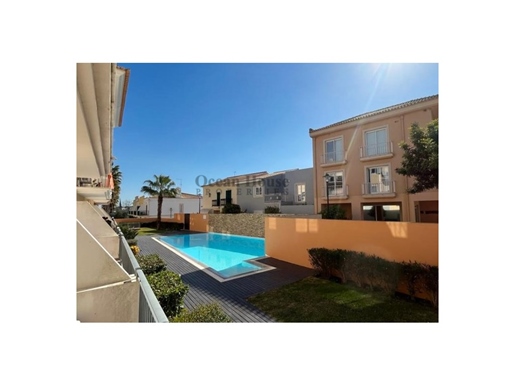 Excellent 2 bedroom apartment with garage and swimming pool in Vilamoura