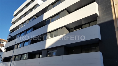 Flat T2 Sell em Cedofeita, Santo Ildefonso, Sé, Miragaia, São Nicolau e Vitória,Porto