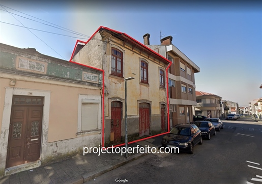 Detached house to restore T7 Sell in Espinho,Espinho