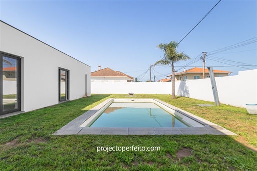 Detached house T4 Sell in Arcozelo,Vila Nova de Gaia