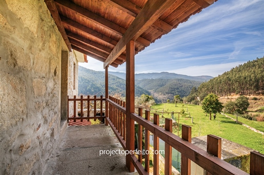 Kleine boerderij met 3 slaapkamers te koop in Alvarenga, Arouca