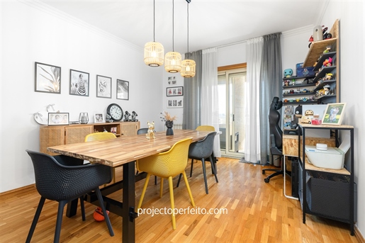 Flat T2+1 Sell in Gulpilhares e Valadares,Vila Nova de Gaia