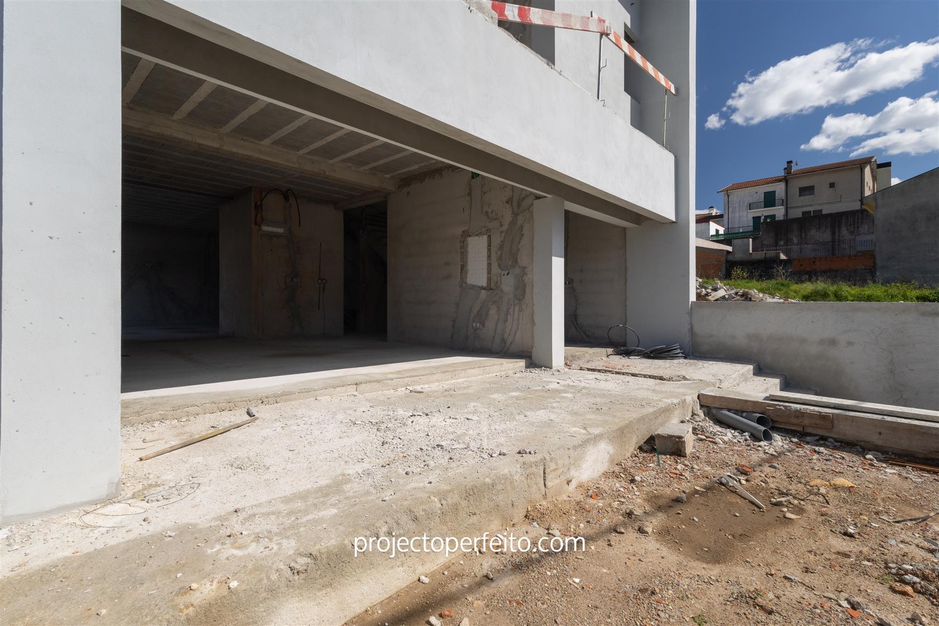 House T3 Sell in Pedroso e Seixezelo,Vila Nova de Gaia