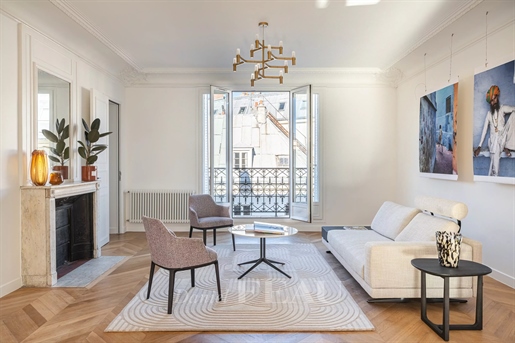 Parijs 6e arrondissement – Een gerenoveerd appartement met 4 slaapkamers