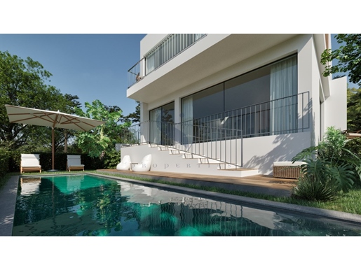 New 4 bedroom villa with pool in Cascais