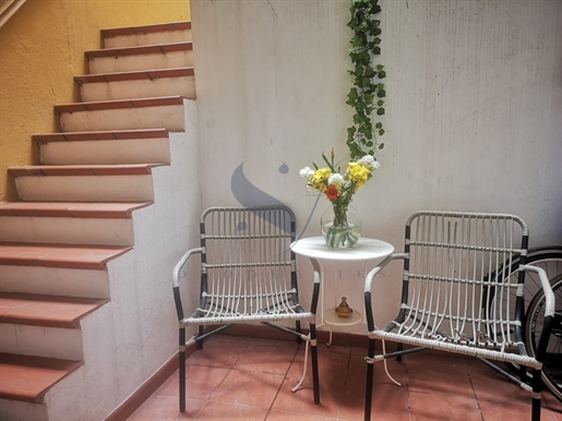 2 bedroom apartment in Lisbon with Patio