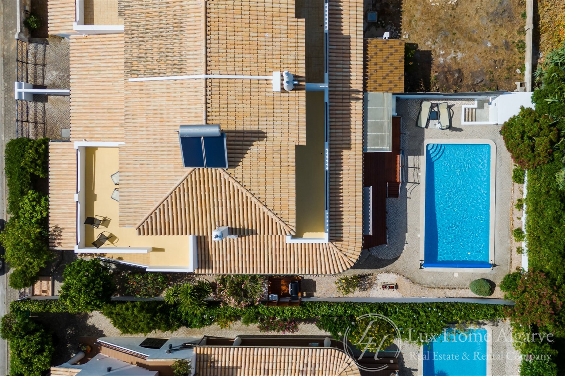 Additional image 2 of Lagos