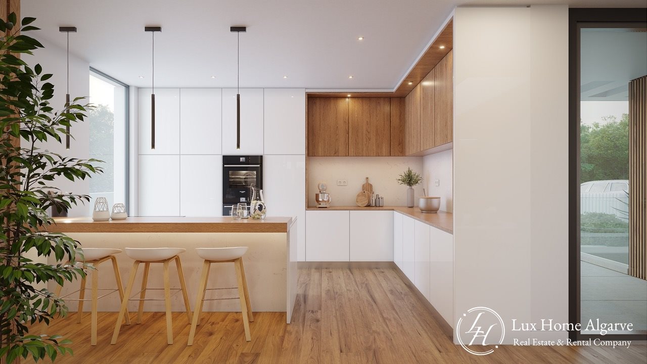 Additional image 6 of Luz (Lagos)