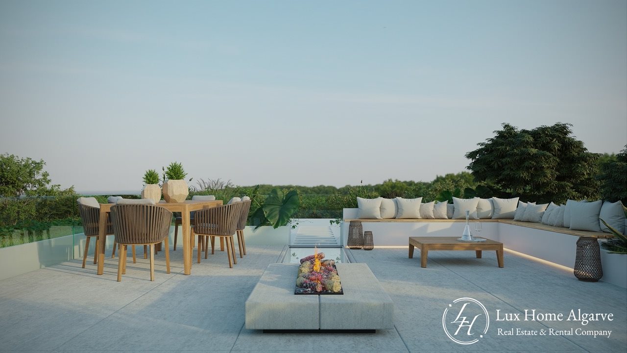 Additional image 8 of Luz (Lagos)