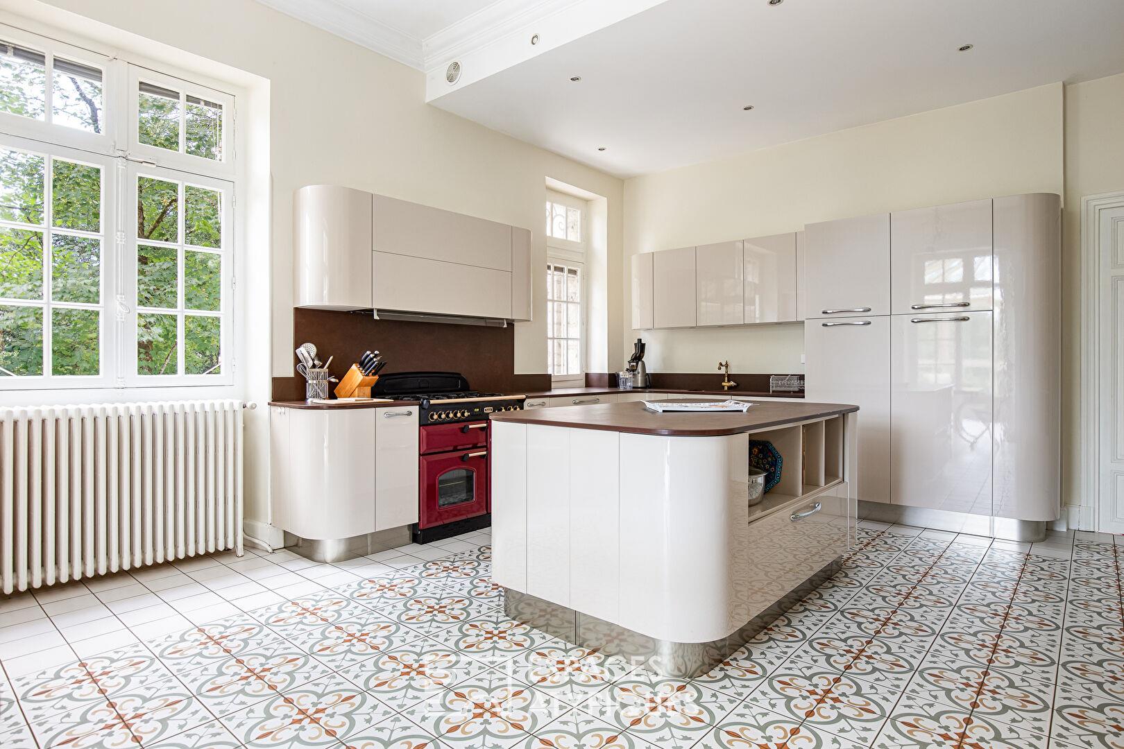 Maison à vendre, 408m², Caussade