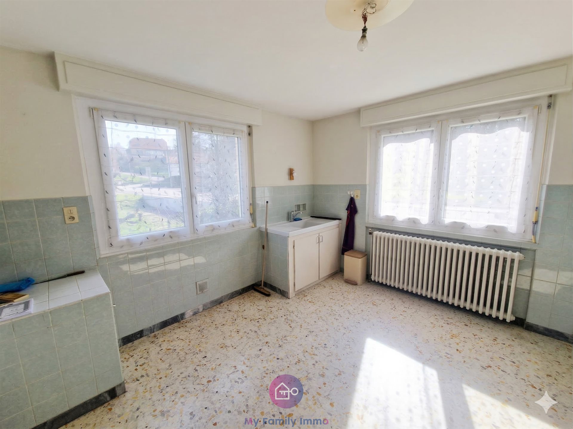 Maison à vendre, 102m², Issans