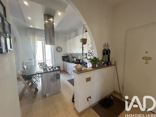 Sale Apartment 97 m² - 3 bedrooms - Pontassieve