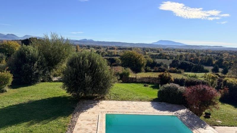 Maison à vendre, 380m², Grignan