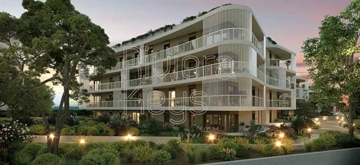 Purchase: Apartment (06600)