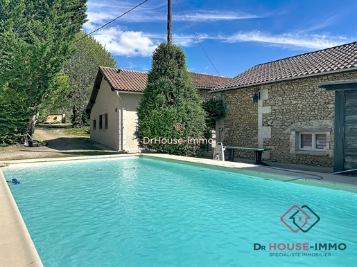 Sfeervolle stenen ensemble met veel potentieel in Brantôme-en-Périgord