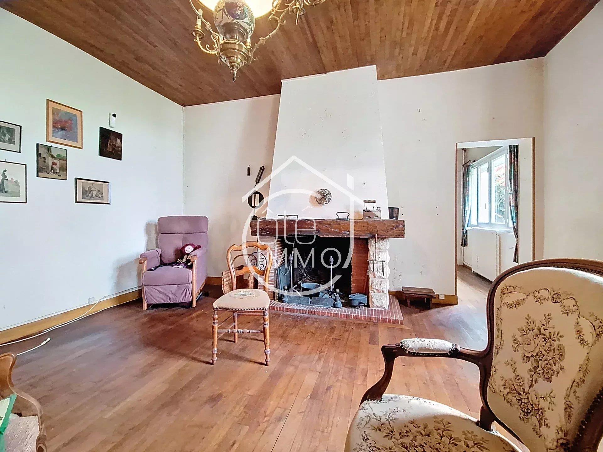 Saint Avit Saint Nazaire: maison 8 pièces avec garage et dépendance sur une parcelle de 3336m²