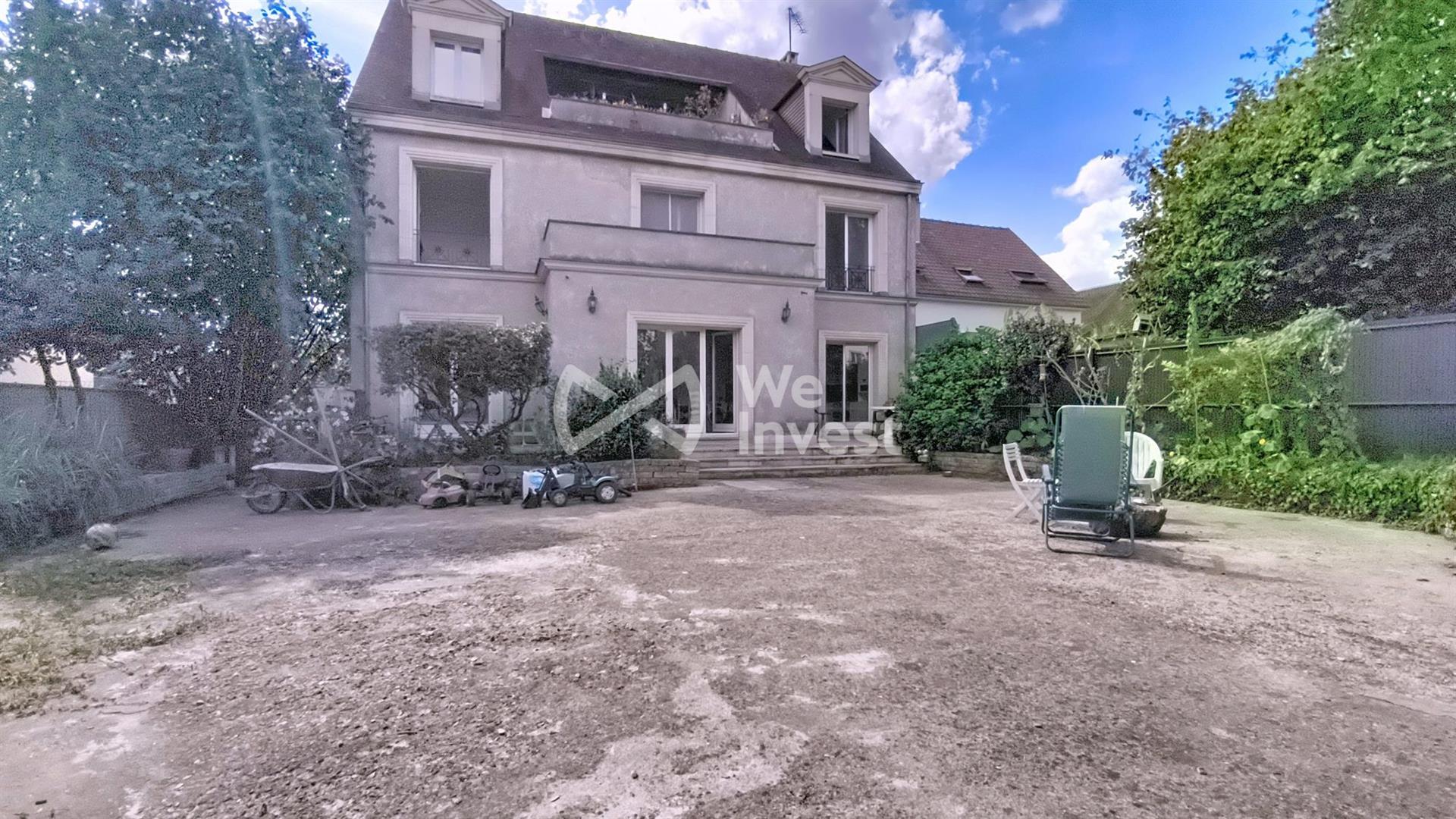 Maison à vendre, 295m², Brou-sur-Chantereine