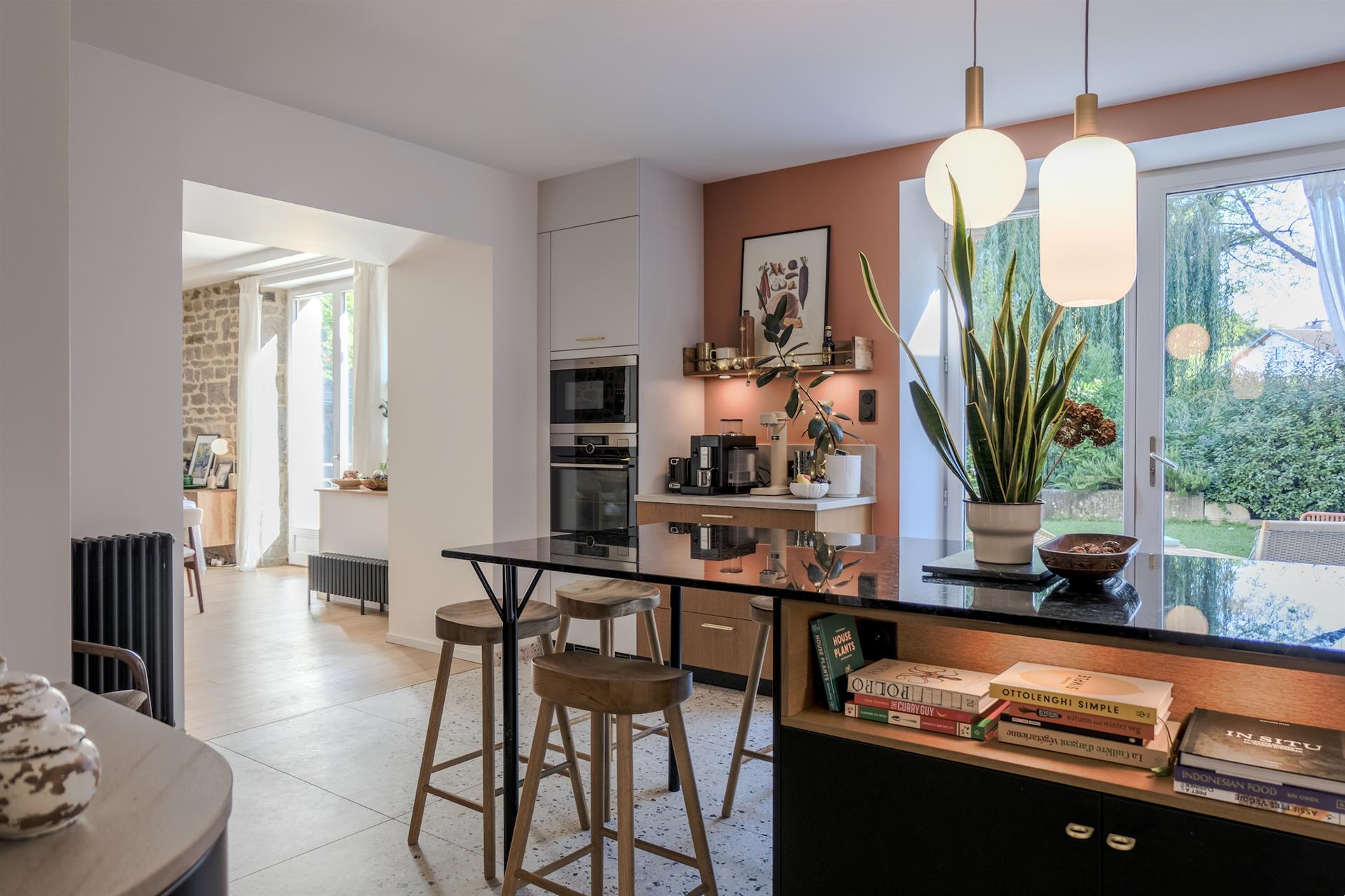 Character house in stone, design and nature — a way of life in the Jura