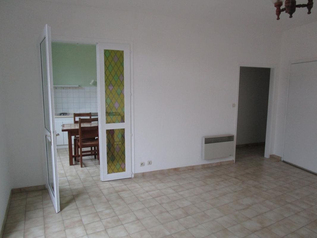 Appartement à louer, 52m², Aignan