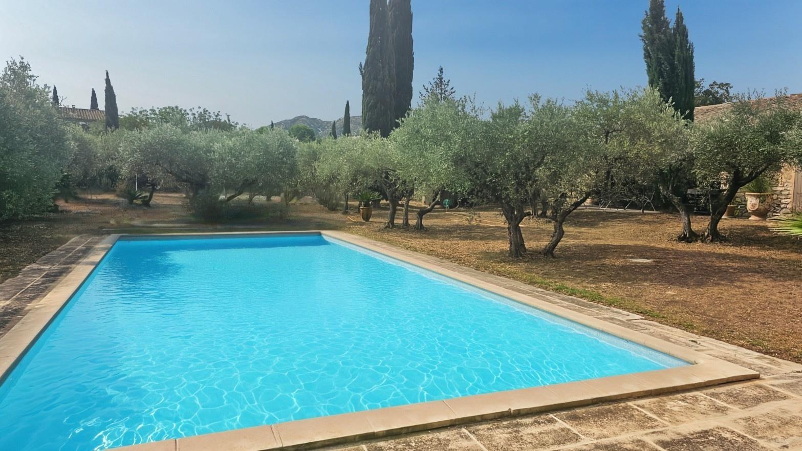 Maison à vendre, 300m², Saint-Rémy-de-Provence