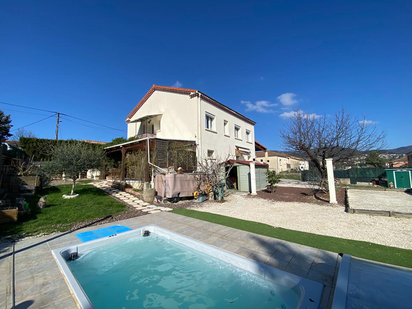 Maison à vendre, 126m², Privas