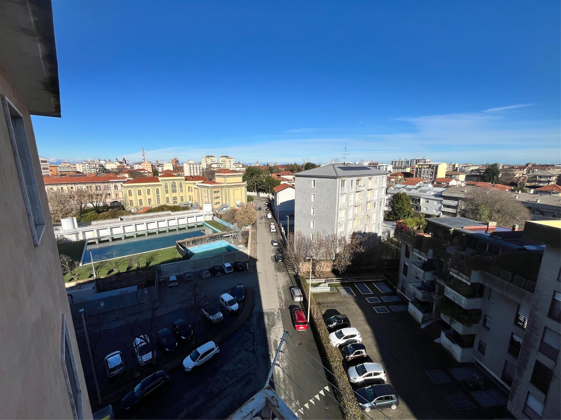 Nowo wyremontowane czteropokojowe mieszkanie