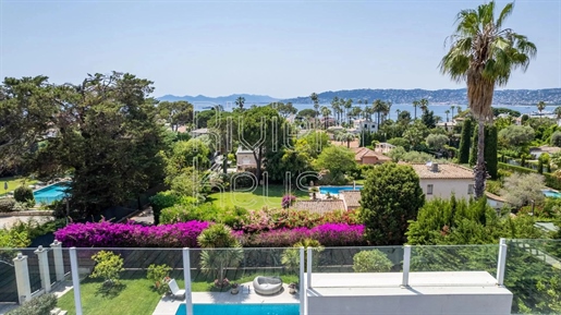 Außergewöhnliche Villa, Terrassen, Meerblick, Pool, Garage, Strand zu Fuß, Cap d'Antibes