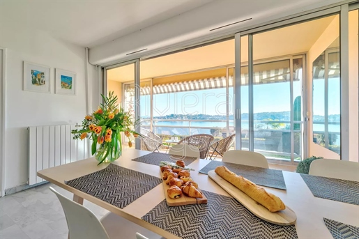 2-Bed with panoramic sea view and swimming pool, Villefranche-sur-Mer