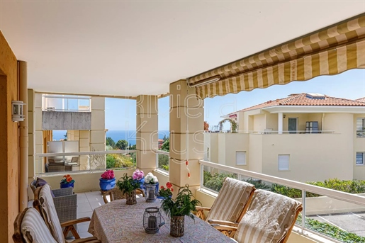 4P hoek, terrassen, balkon, uitzicht op zee, zwembad, garage, heuvels Nice