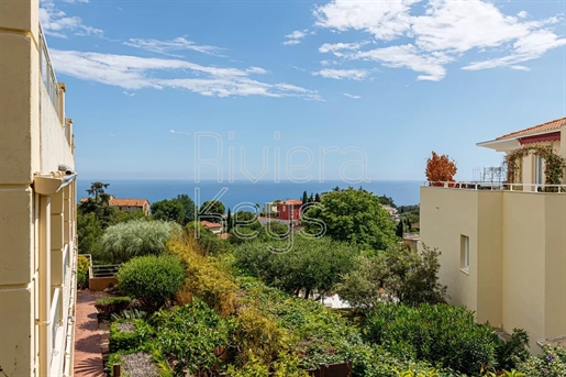 4P hoek, terrassen, balkon, uitzicht op zee, zwembad, garage, heuvels Nice