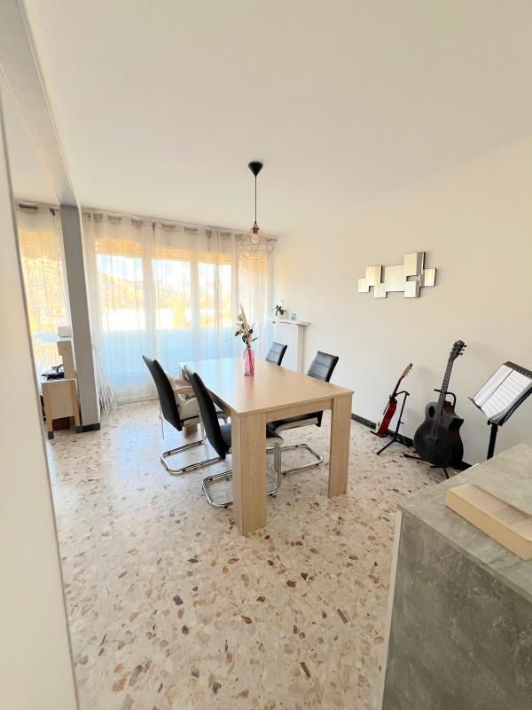 Appartement à louer, 97m², Guilherand-Granges