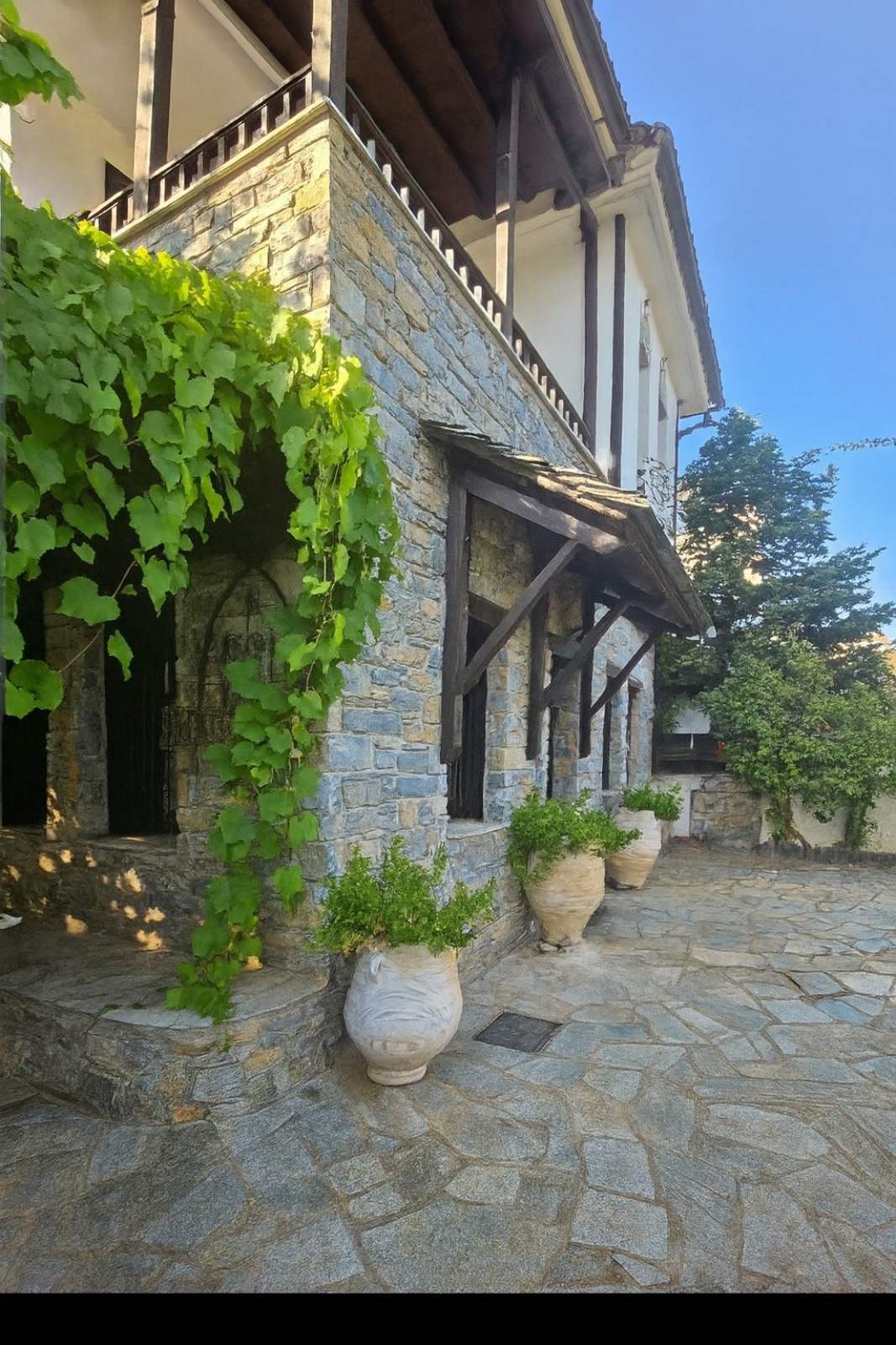 Ótima moradia em Pelión, cercada pela natureza