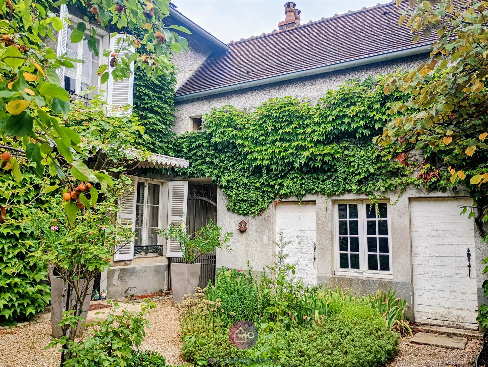 Maison à vendre, 390m², Dampierre-sur-Salon