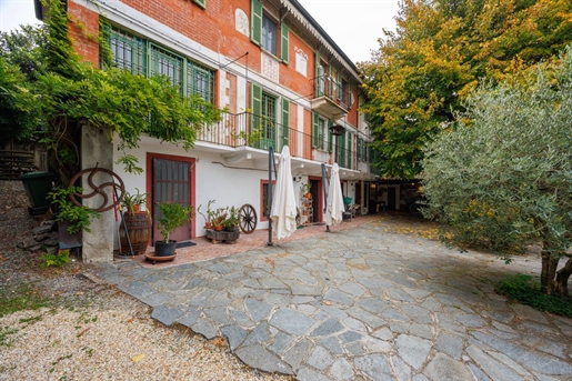 Vrijstaand huis te koop in Albugnano