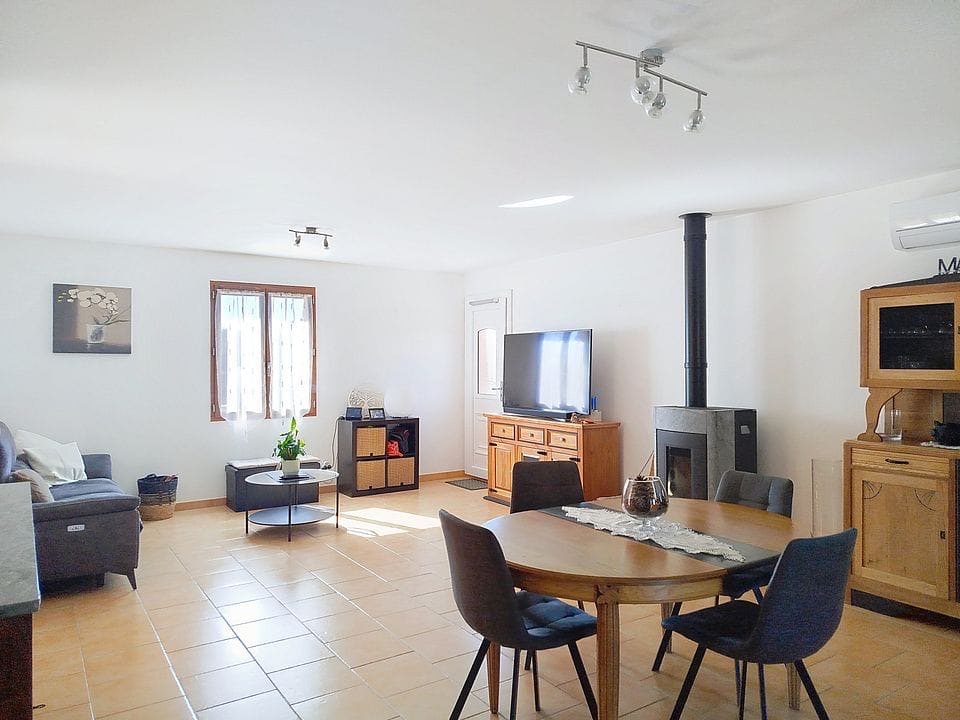 Maison à vendre, 82m², Régusse