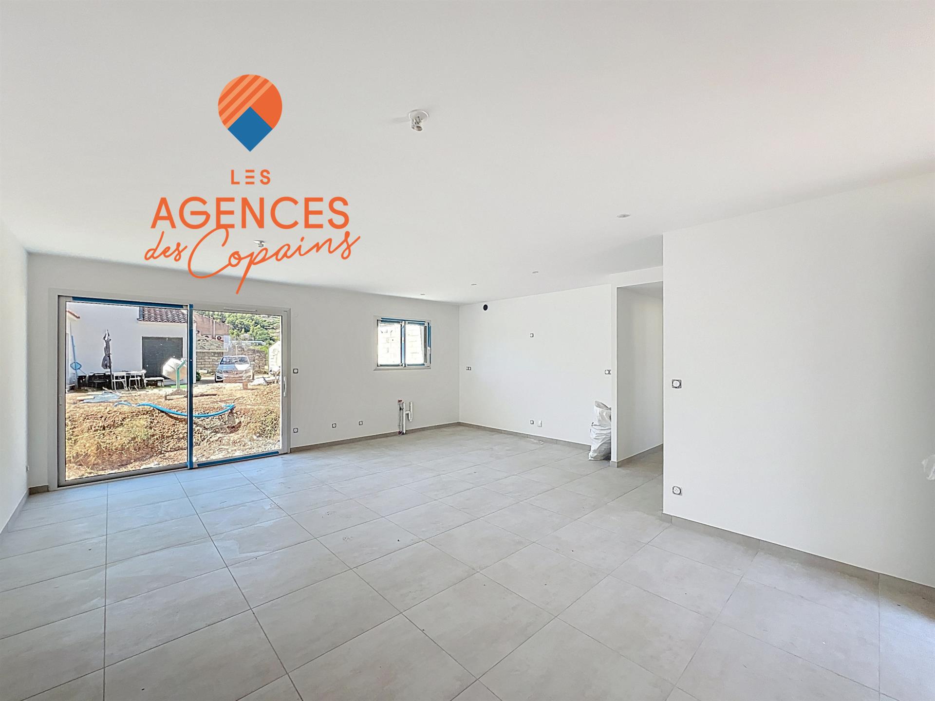 Appartement à vendre, 74m², Cuers