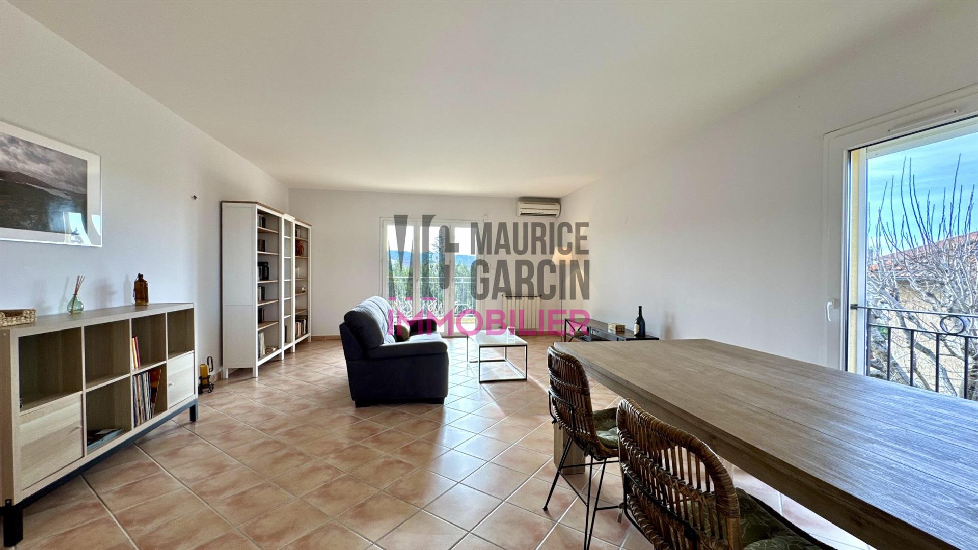 Appartement à vendre, 93m², Pernes-les-Fontaines