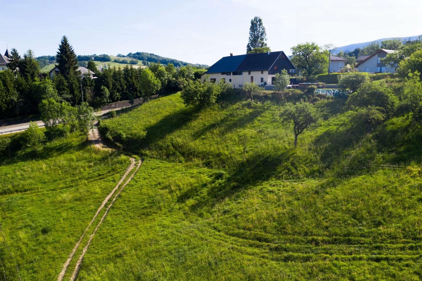 Ancienne ferme rénovée sur 3,4 ha à Alby-sur-Chéran Havr