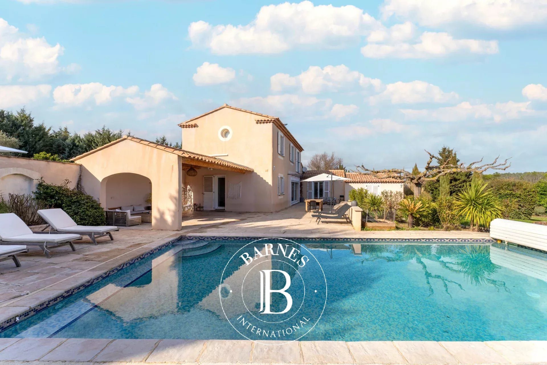 Maison à louer, 233m², Cabriès