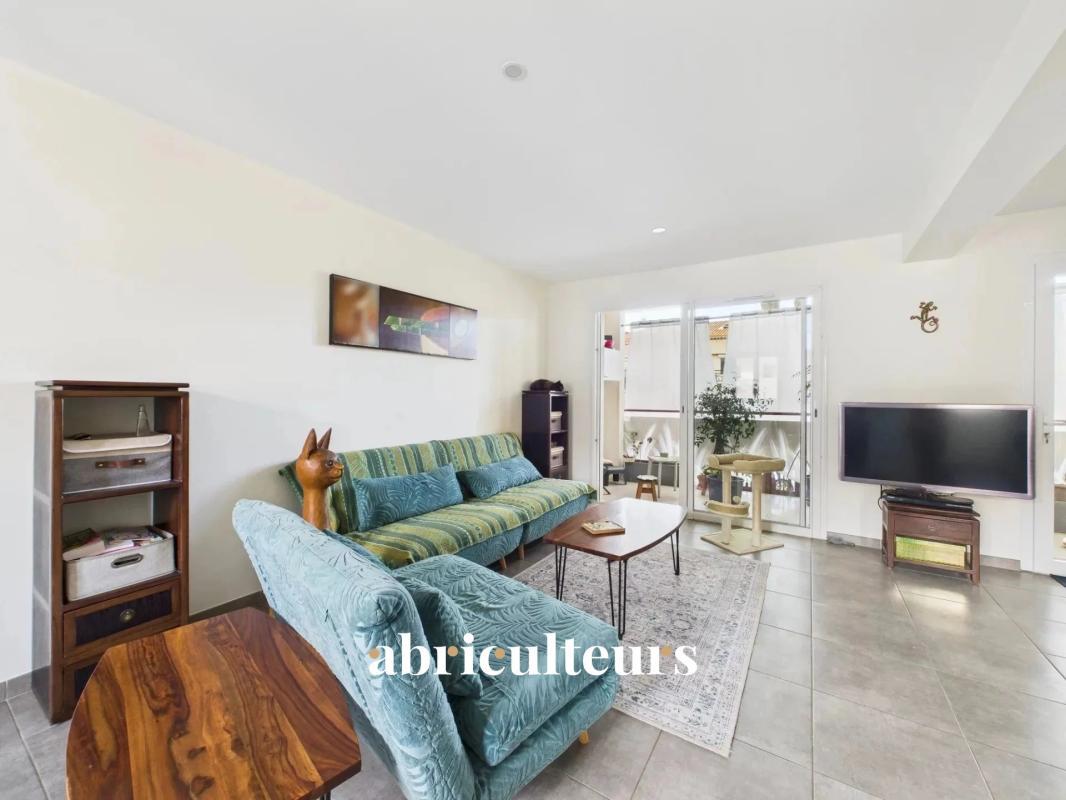 Appartement à vendre, 70m², Pélissanne