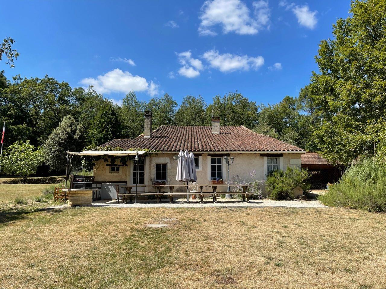 Maison à vendre, 650m², Saint-Vincent-de-Connezac
